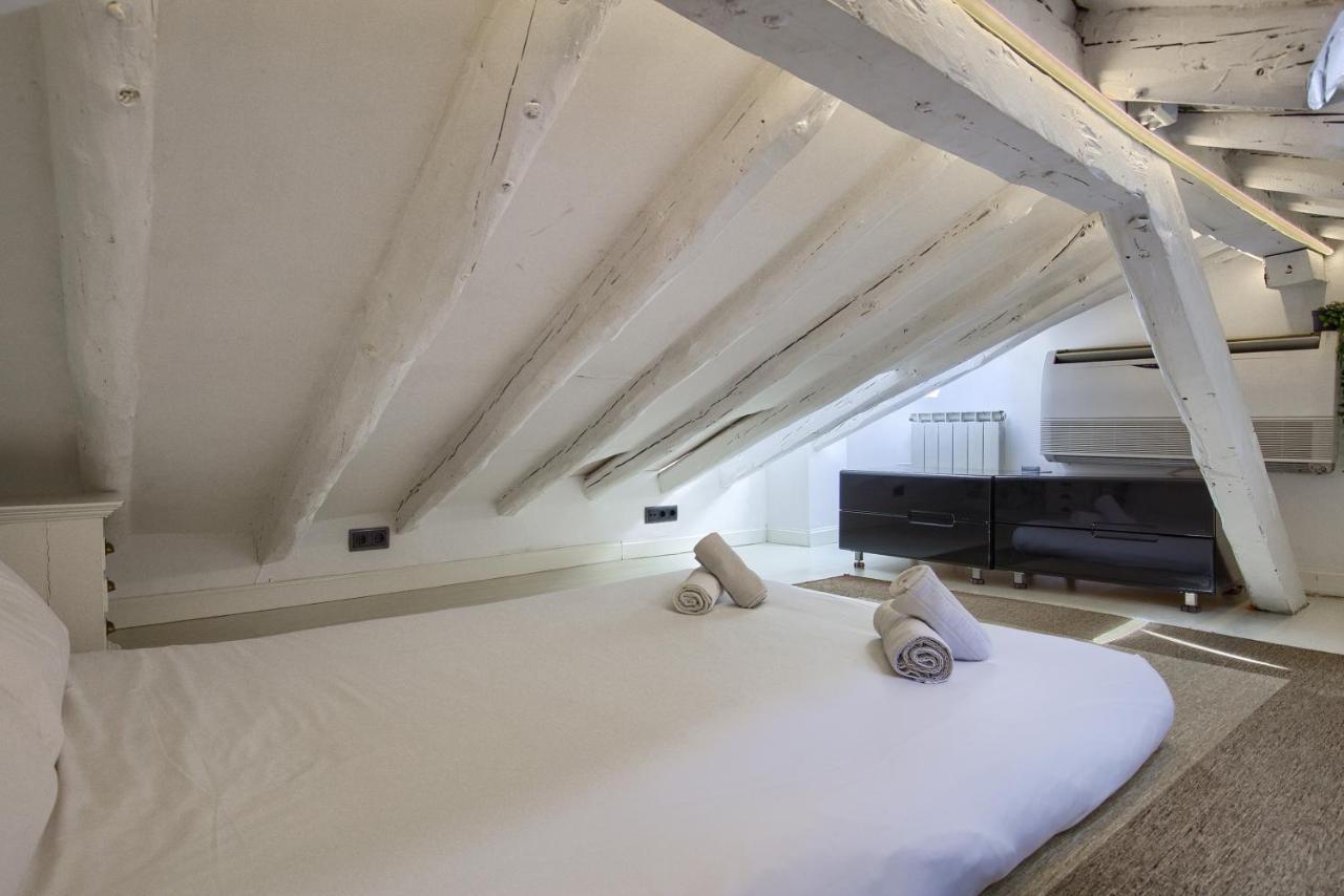 Charming Sol Attic Apartment Madrid Exterior photo